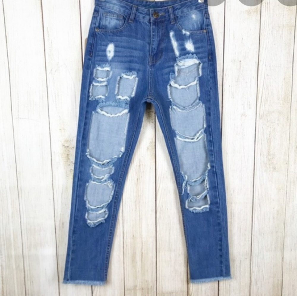 Urban Outfitters "River Bond" Distressed Jeans